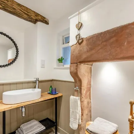 بيت للعطل 2 Bed In Oc-c34661